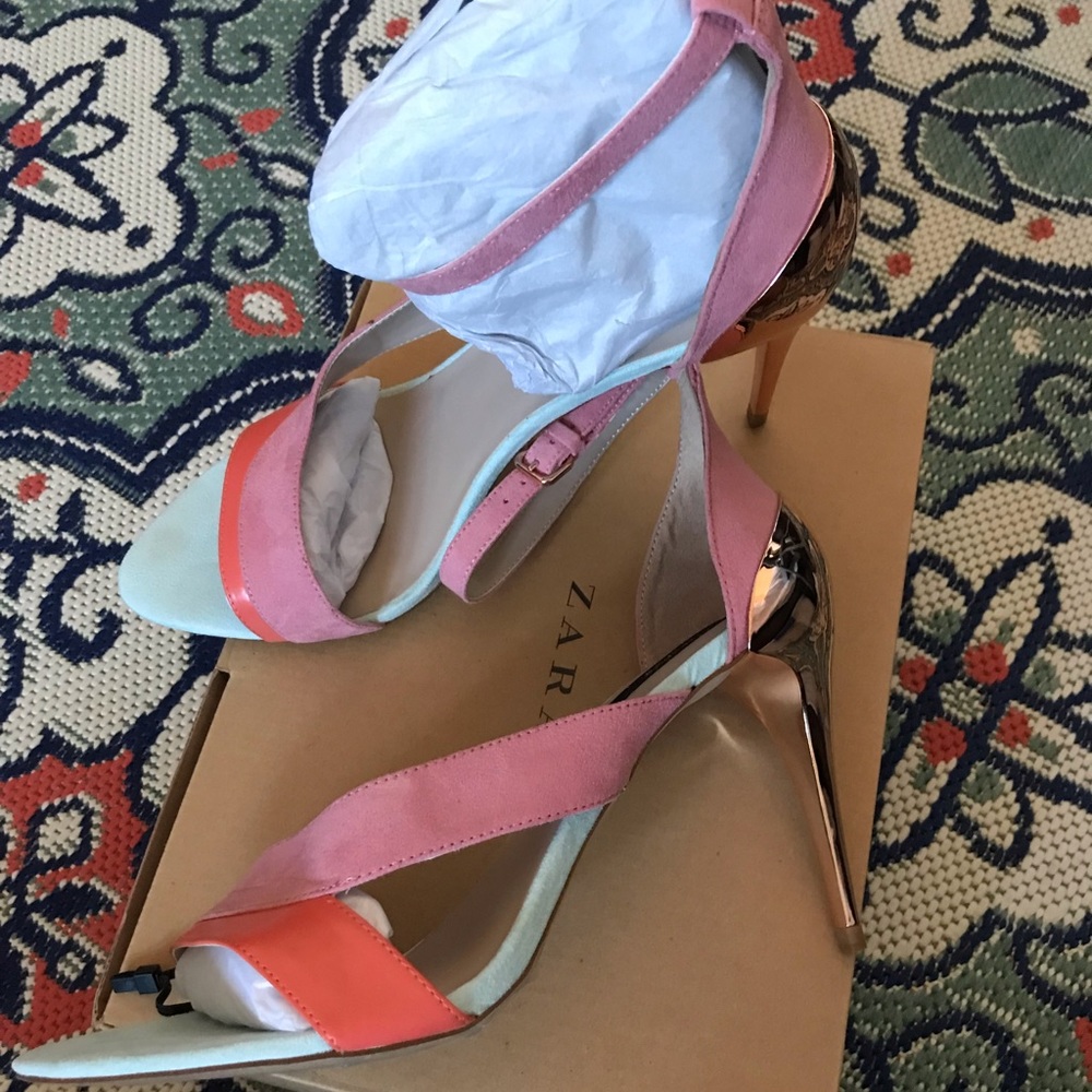 Zara Heel with rose gold heel